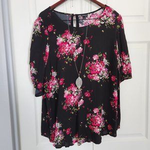 NWT Torrid Blouse Size 3